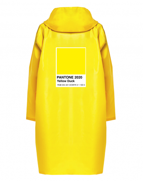 Желтый дождевик Pantone-2020